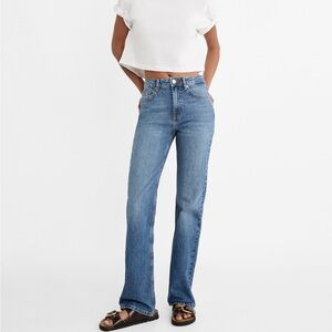 Stradivarius Straight Leg Jean- Size 6